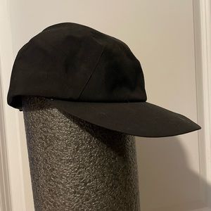 Arc’Teryx Veilance hat, size S-M.